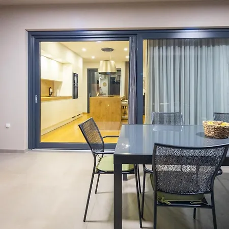 Vila J&p