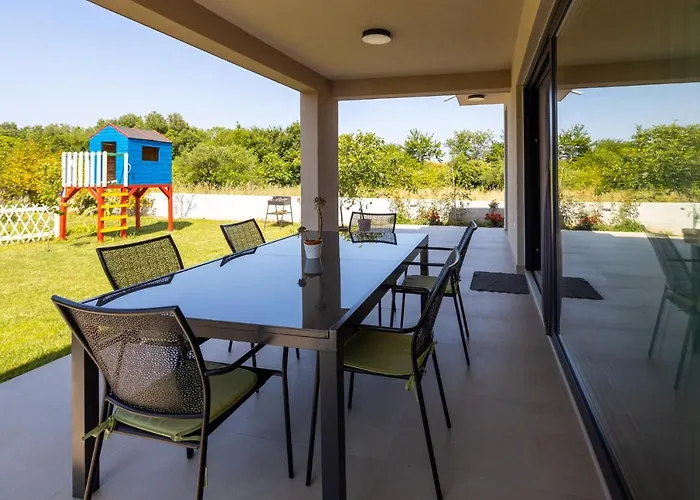 J&p Villa